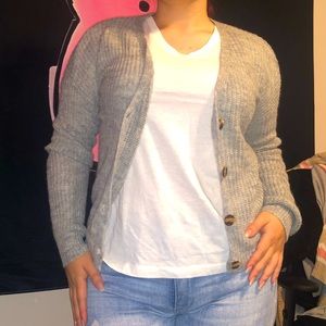 Grey cardigan tillys